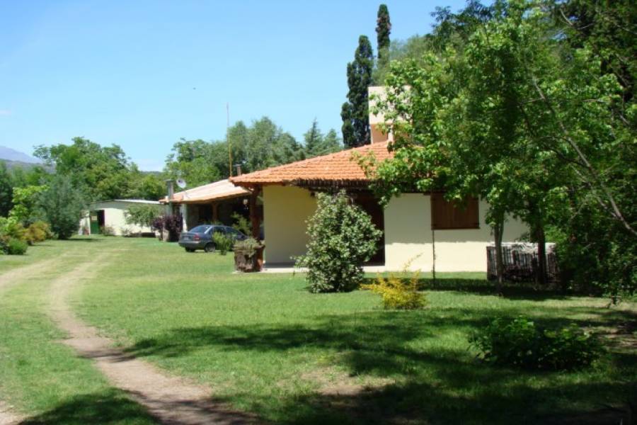 San Javier,Córdoba,3 Habitaciones Habitaciones,3 BañosBaños,Casas,1359